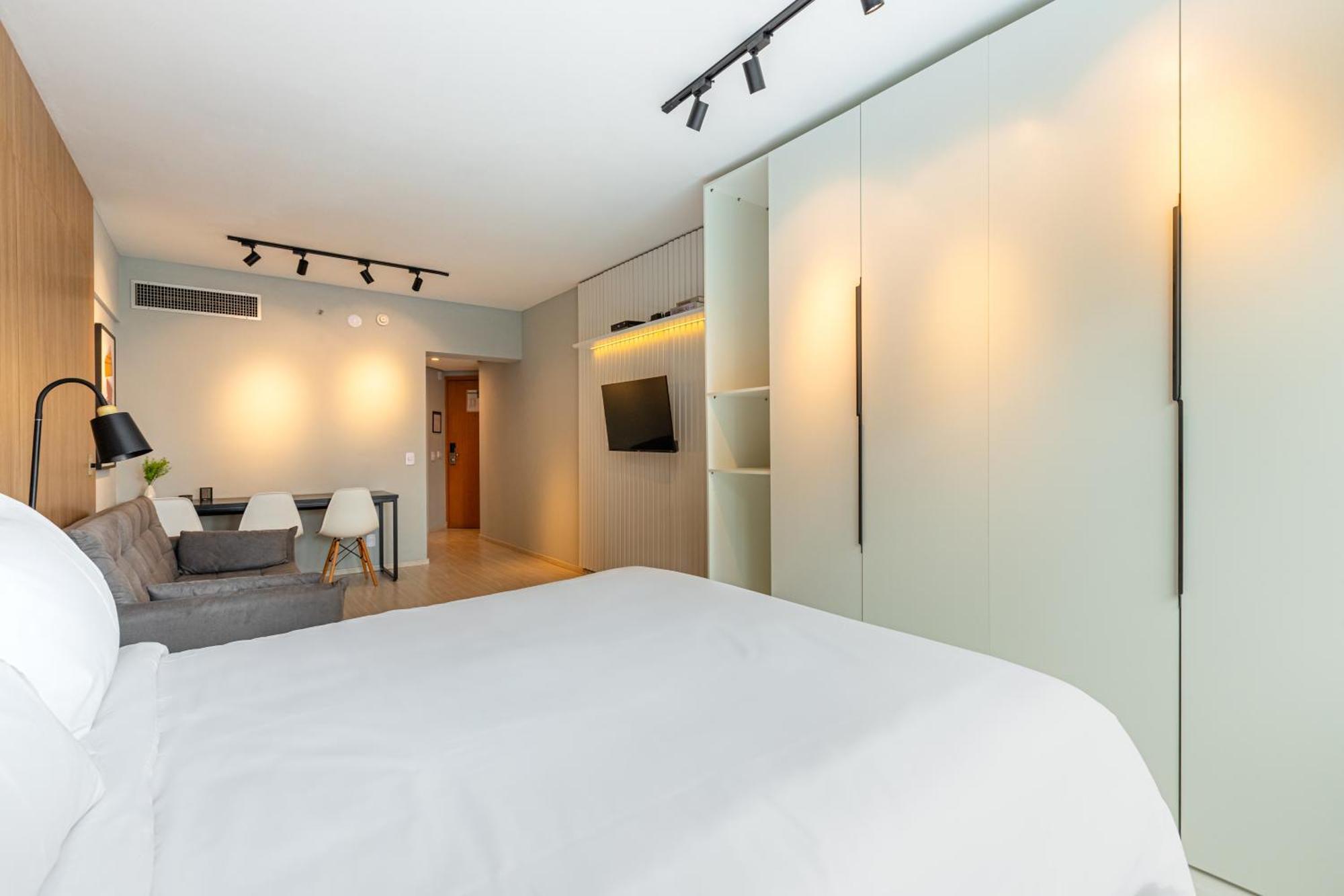 Sol - Flats Av Cauaxi By Anora Spaces 巴路里 客房 照片
