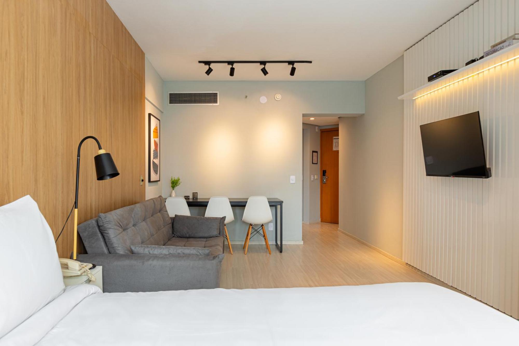 Sol - Flats Av Cauaxi By Anora Spaces 巴路里 客房 照片